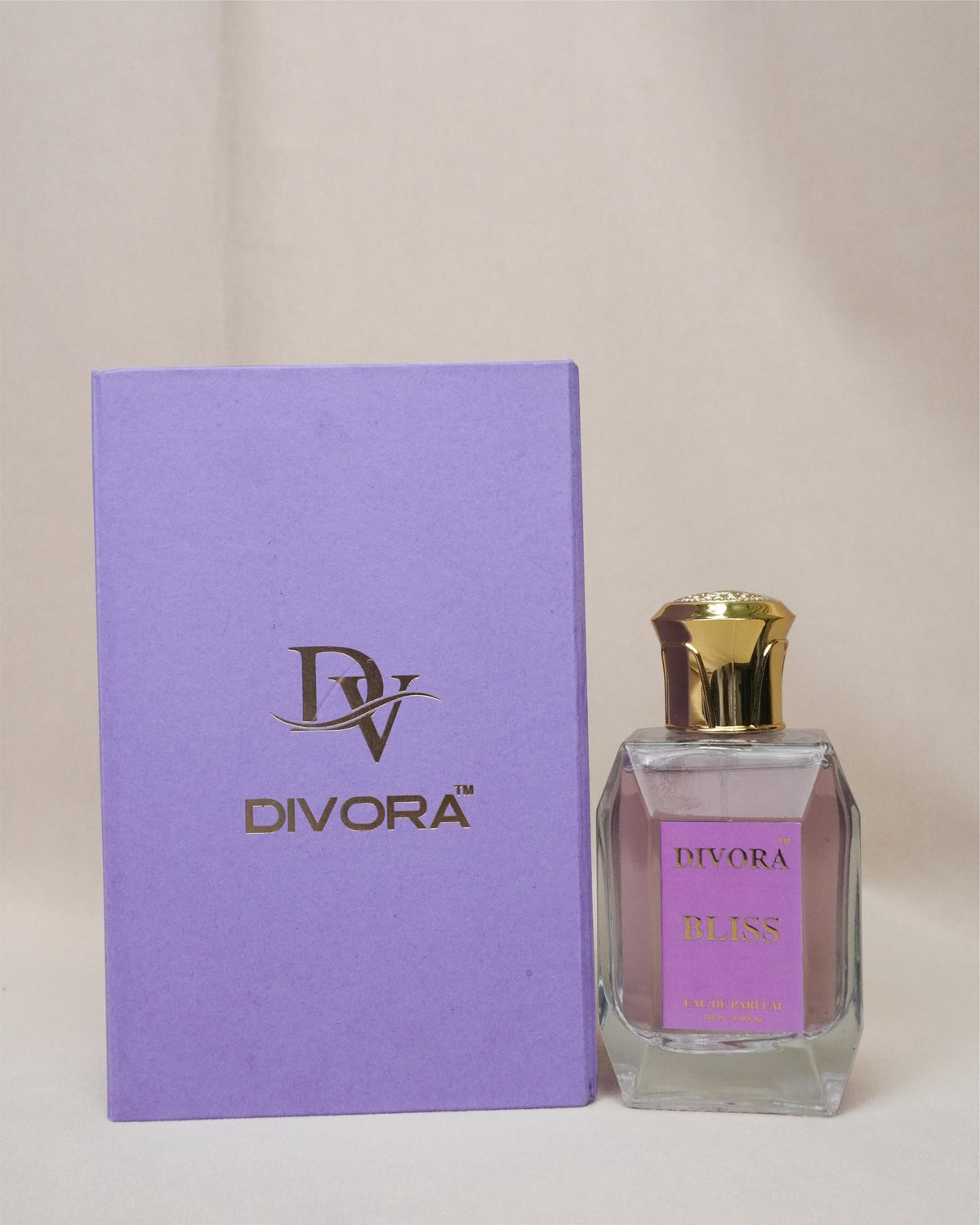 Divora